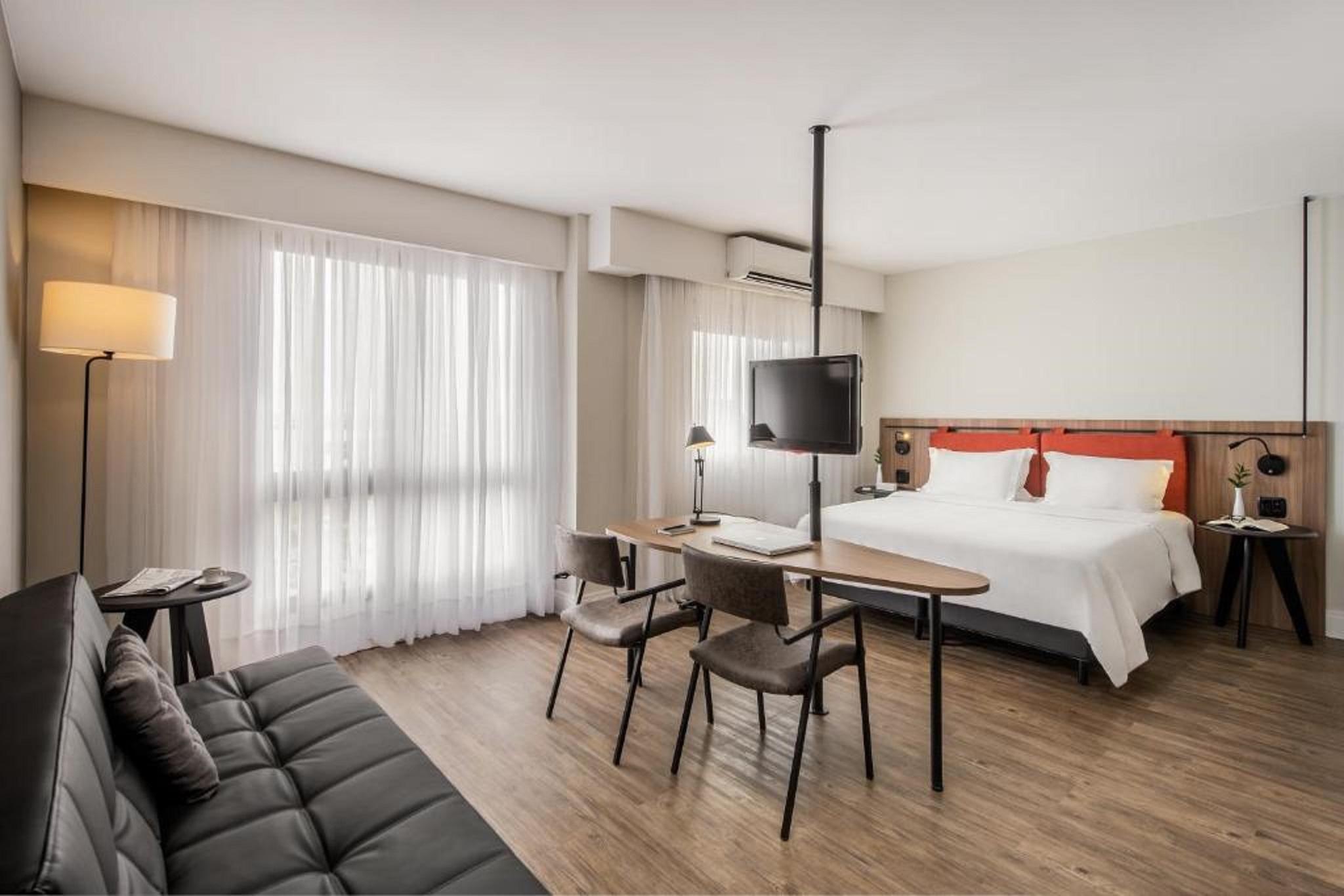 Hotel Intercity De Belas