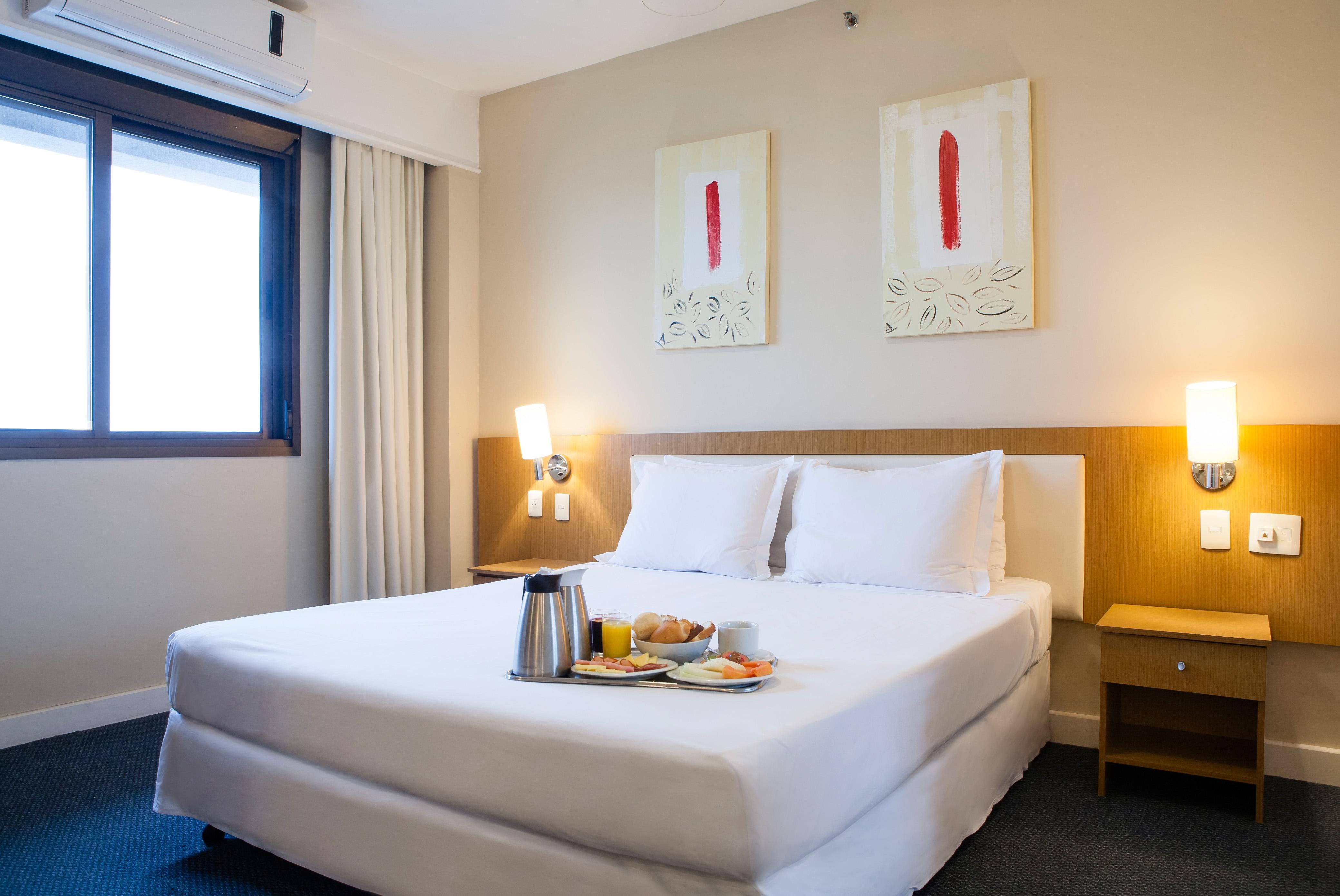 Hotel Intercity De Belas 4*